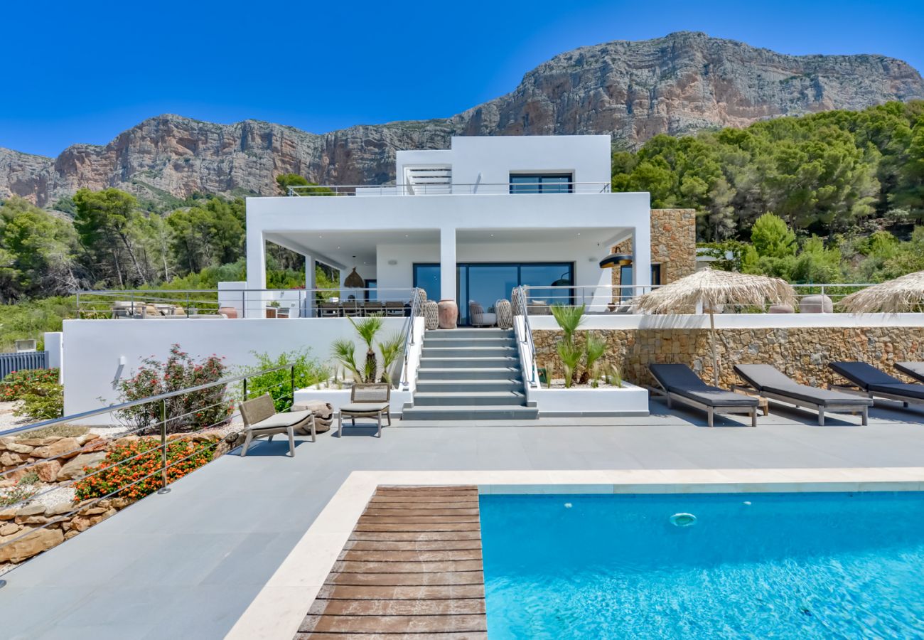 Вилла на Хавеа / Javea - Luxury Villa Montgo Majesty Javea