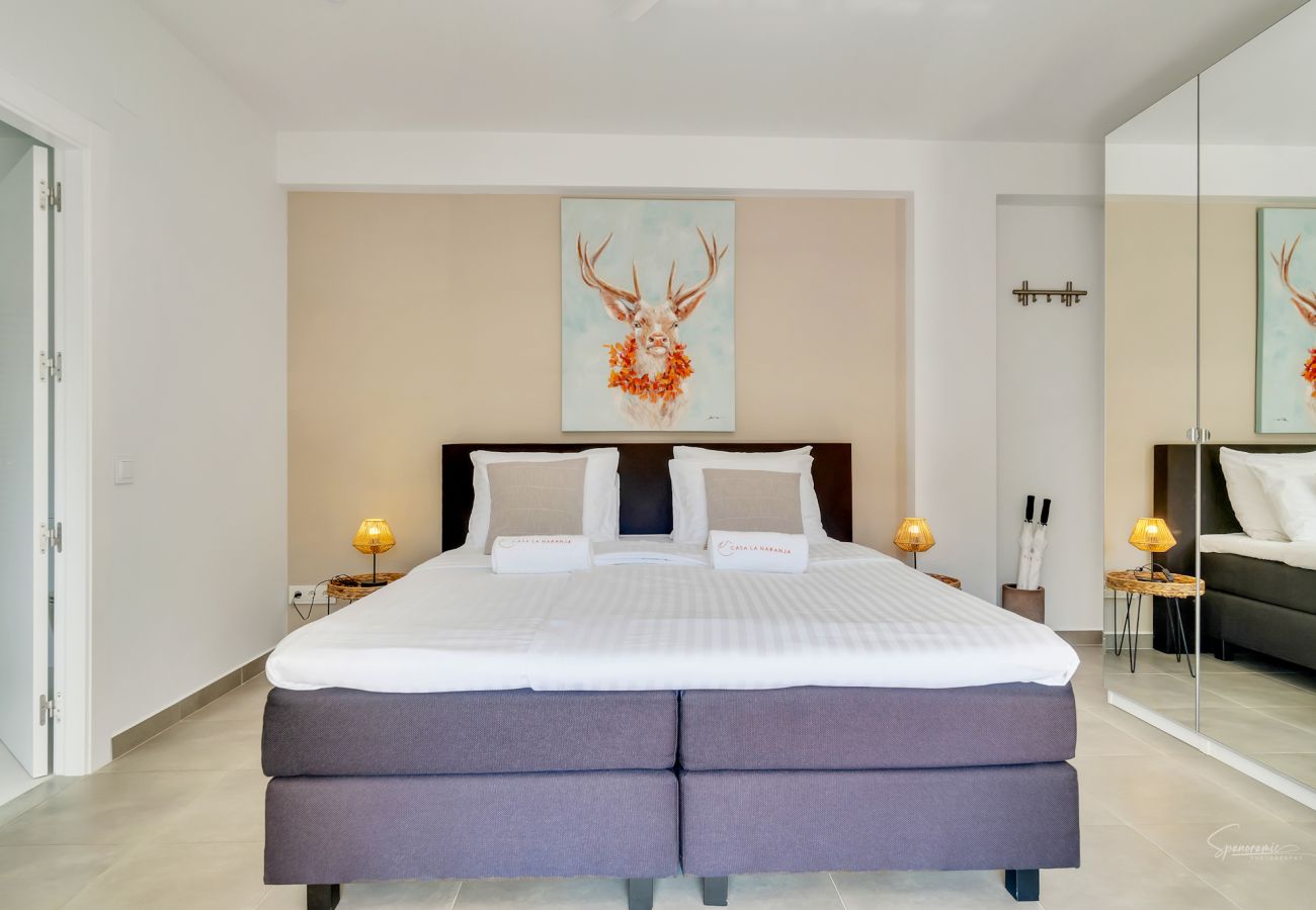 Rent by room на Pedreguer - Casa La Naranja Boutique B&B Olivo Deluxe DR