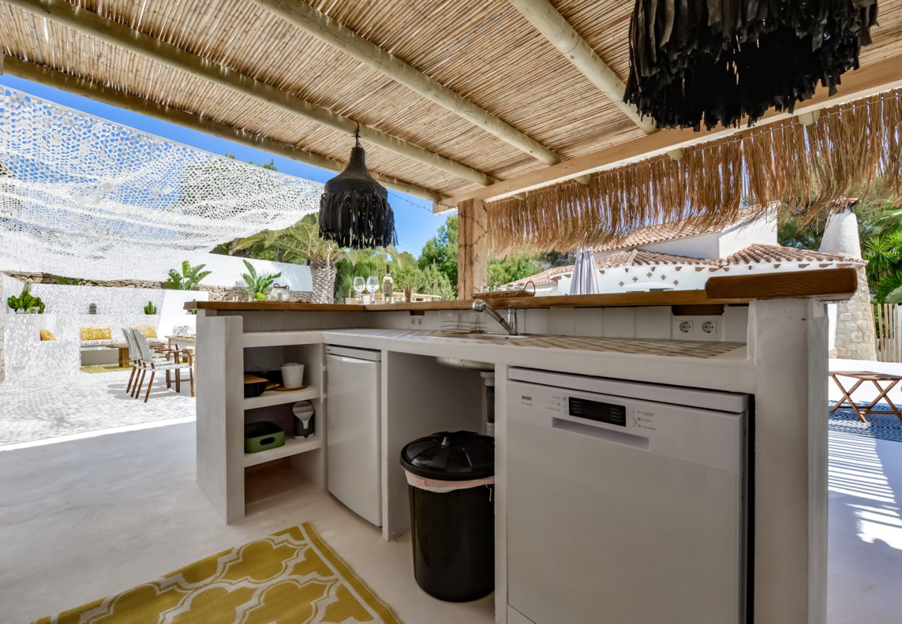 Вилла на Moraira - Ibiza Style Villa Athena